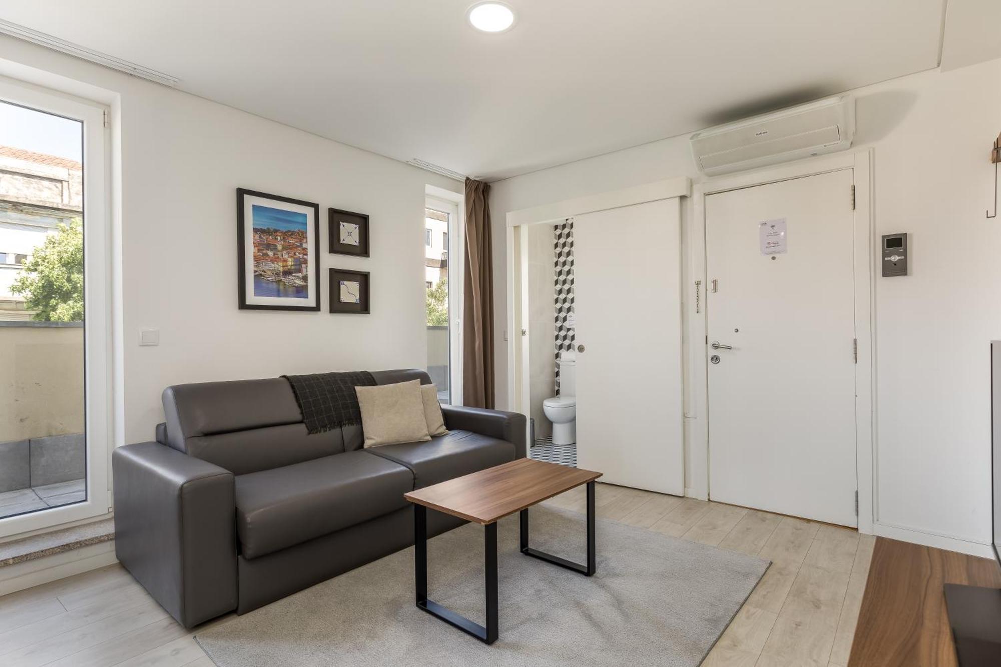 Bra.Com Apartments Oporto Faria Guimaraes Luaran gambar