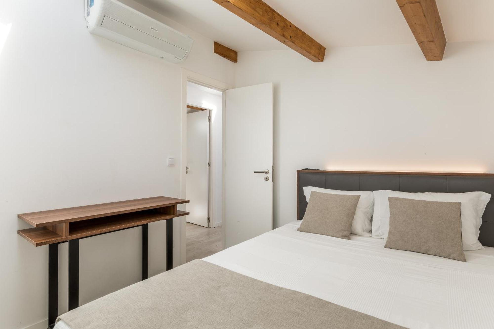 Bra.Com Apartments Oporto Faria Guimaraes Luaran gambar