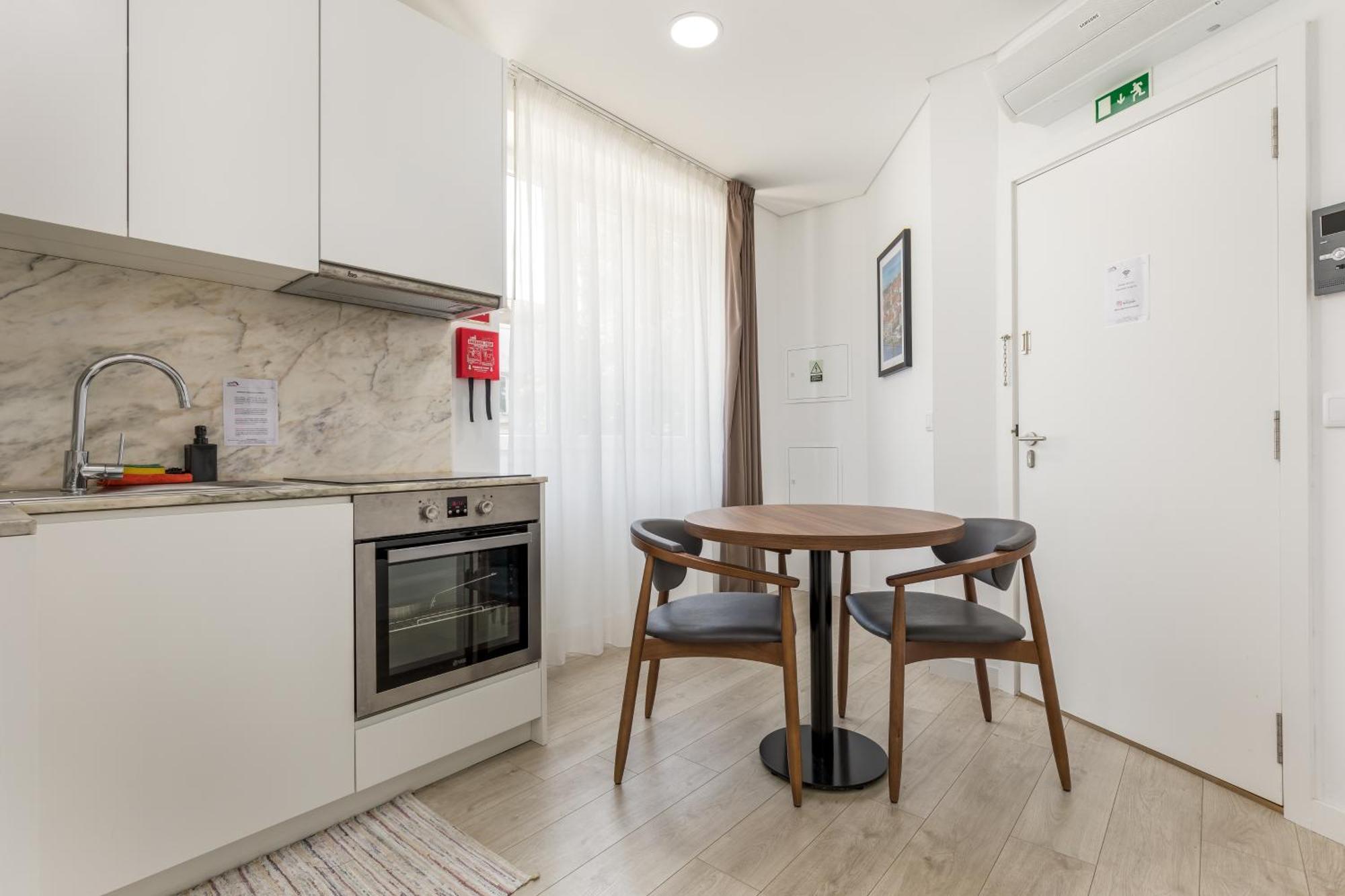 Bra.Com Apartments Oporto Faria Guimaraes Luaran gambar